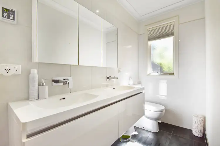Fifth view of Homely house listing, 1/141 Surrey Road, Blackburn VIC 3130