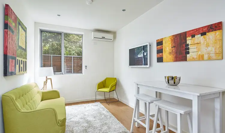 Third view of Homely apartment listing, 2/3 Charnwood Road, St Kilda VIC 3182