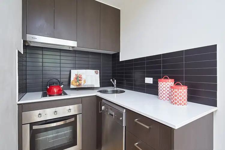 Fourth view of Homely apartment listing, 2/3 Charnwood Road, St Kilda VIC 3182