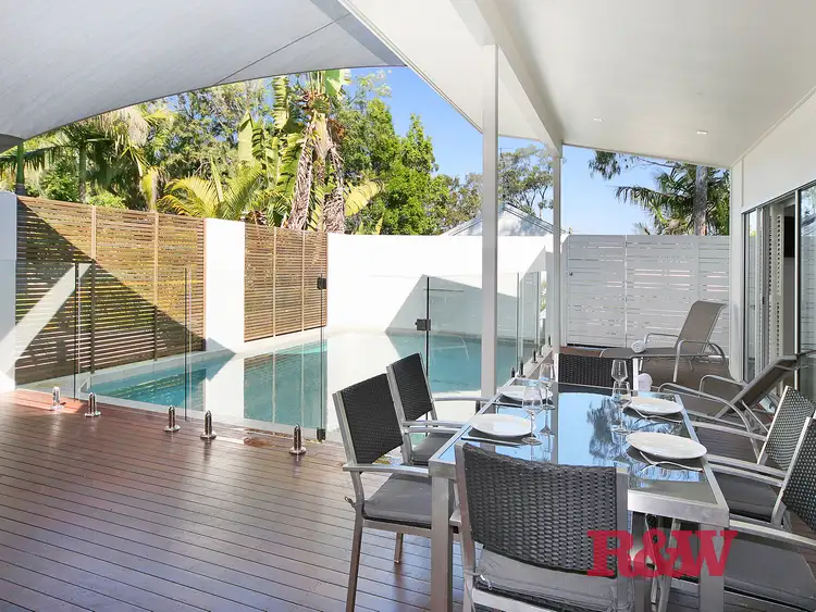 27 Katharina Street, Noosa Heads QLD 4567