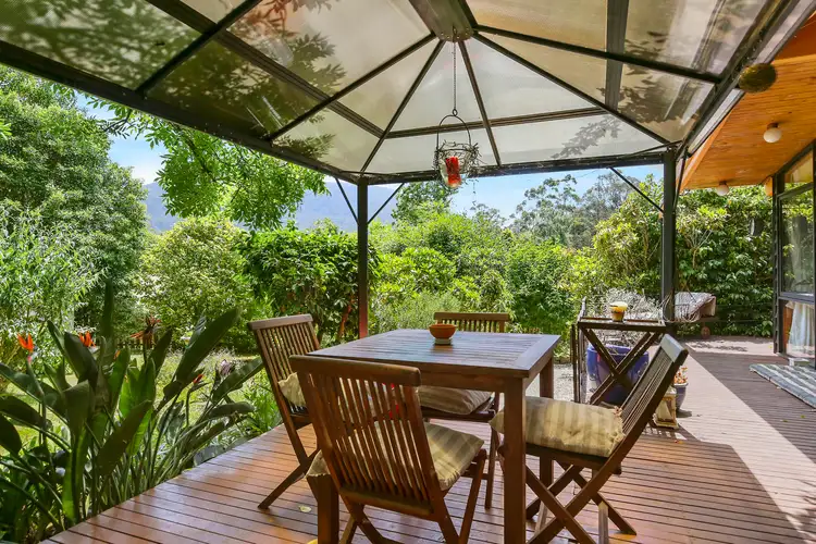 4 Anne Crescent, Warburton VIC 3799