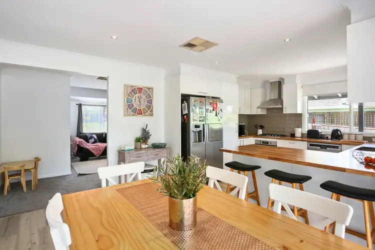 Sixth view of Homely house listing, 2 Fern Court, Launching Place VIC 3139