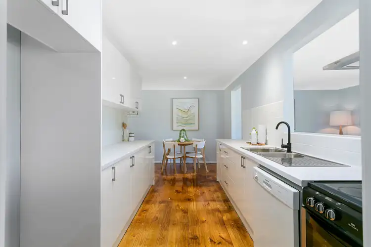 Sixth view of Homely house listing, 2 Ridge Court, Launching Place VIC 3139