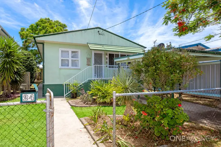 24 Bailey Street, Woody Point QLD 4019