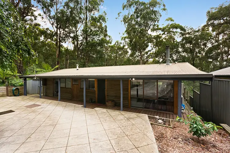 35A Mountain Road, Cockatoo VIC 3781