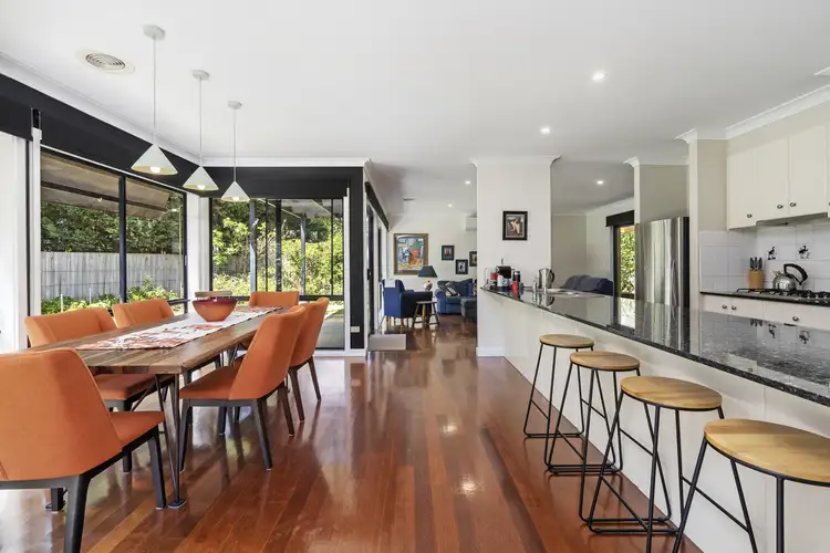 8 Darvel Court, Leopold VIC 3224