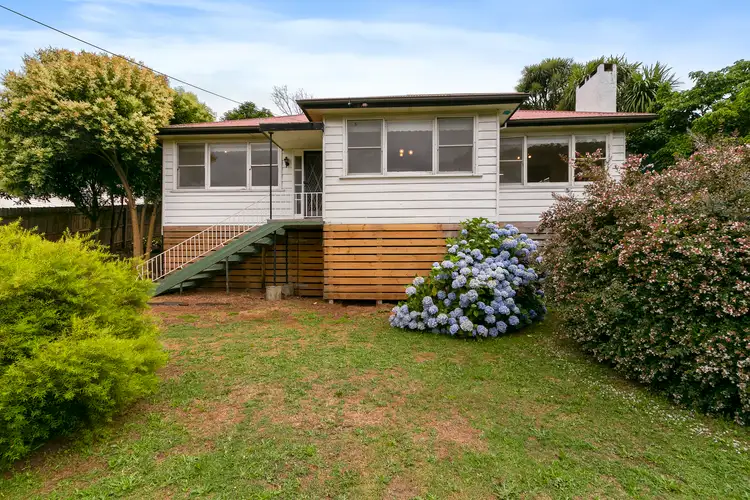 9 Richards Road, Warburton VIC 3799