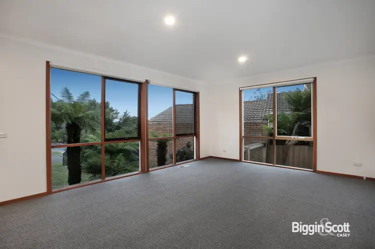 Fifth view of Homely house listing, 8 Balmain Drive, Berwick VIC 3806