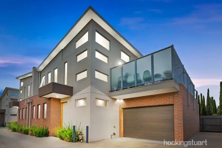 5/11 Churchill Avenue, Maidstone VIC 3012