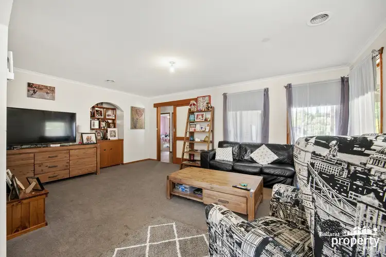 Sixth view of Homely house listing, 2 John Street, Wendouree VIC 3355