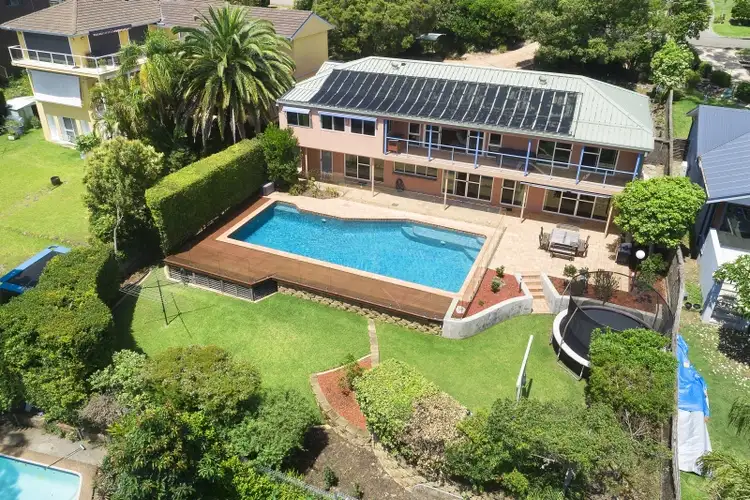 9 The Greenway, Elanora Heights NSW 2101