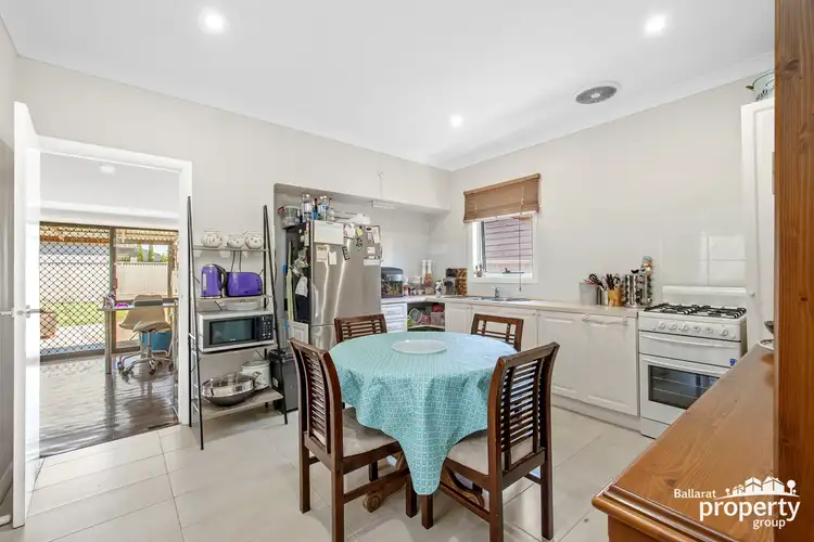Fifth view of Homely house listing, 7 Linden Avenue, Wendouree VIC 3355