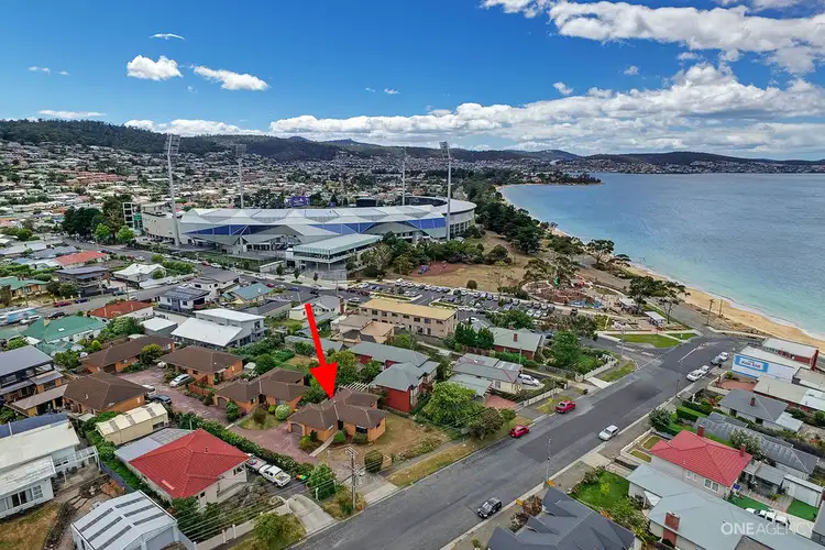 1/42 Queen Street, Bellerive TAS 7018