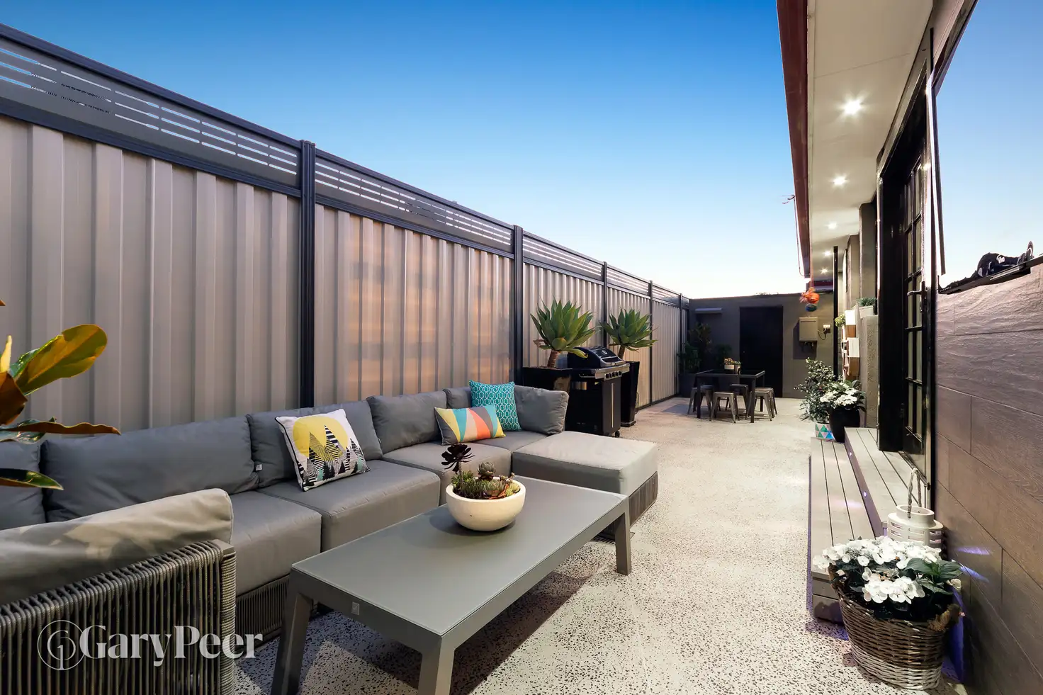 Main view of Homely unit listing, 1/10-12 Milton Street, Carnegie VIC 3163