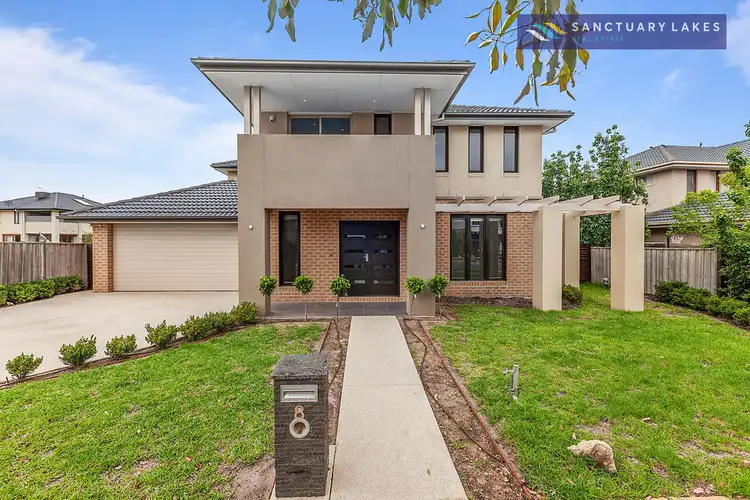 8 Coastal Promenade, Sanctuary Lakes VIC 3030