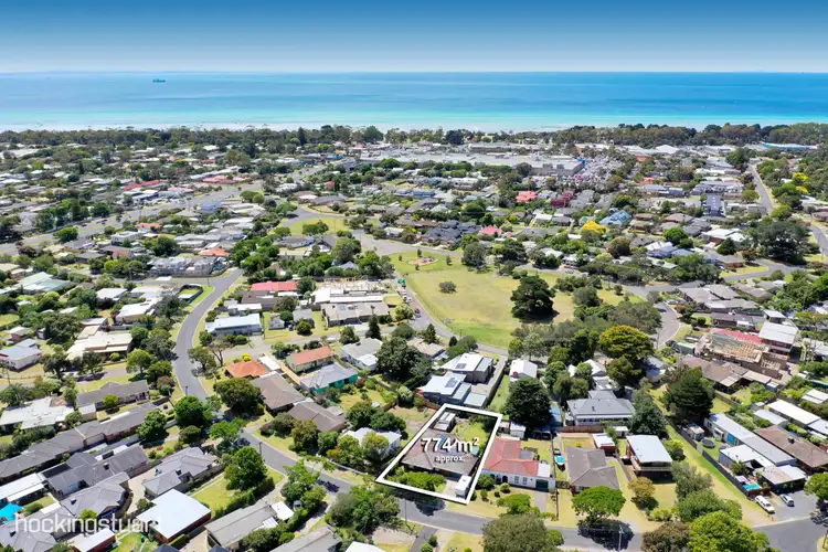 13 Warranilla Avenue, Rosebud VIC 3939