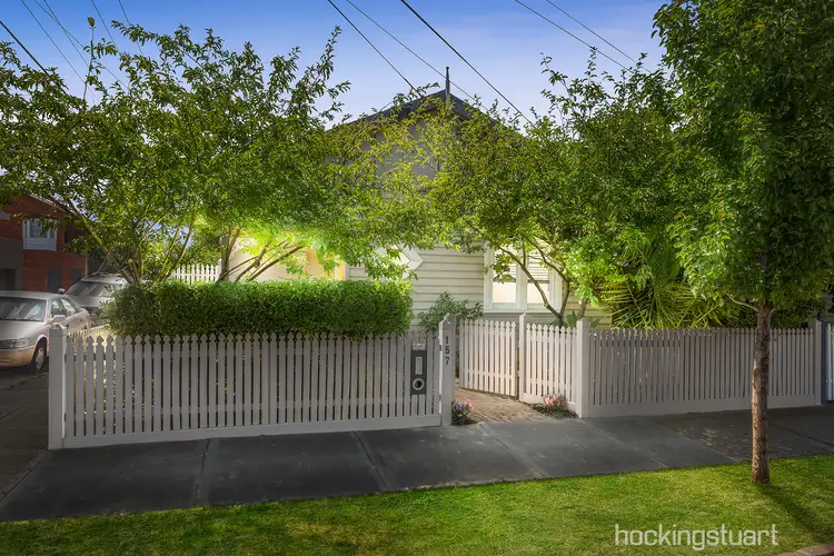 157 Queensville Street, Kingsville VIC 3012