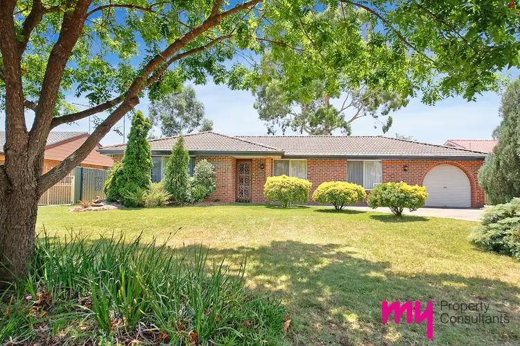 14 Huthnance Place, Camden South NSW 2570
