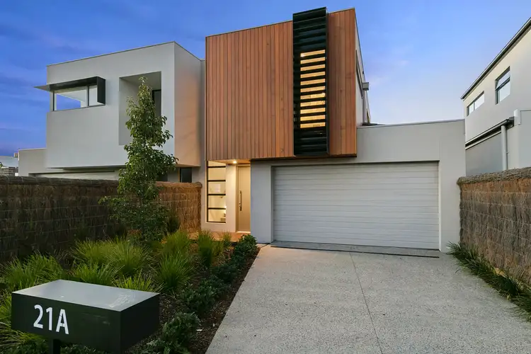 21A Carnoustie Grove, Mornington VIC 3931