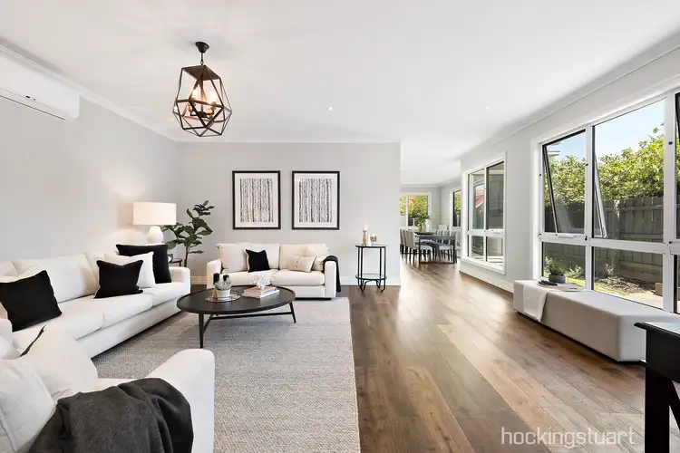 8A Fifth Street, Parkdale VIC 3195
