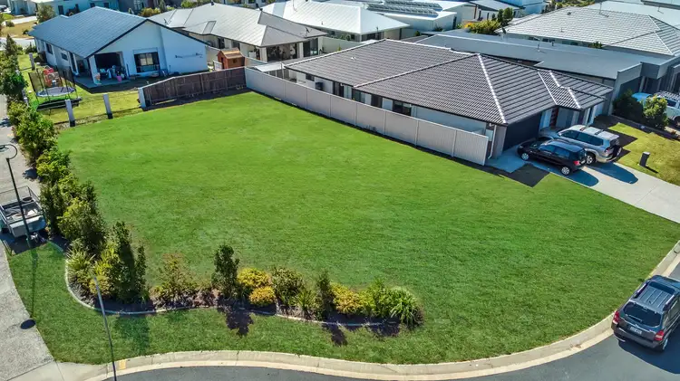 14 Burdekin Place, Pelican Waters QLD 4551