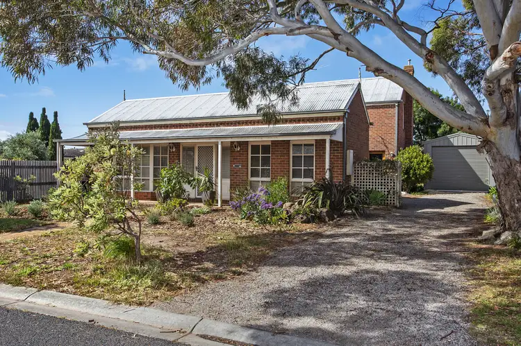 8 Peterho Boulevard, Point Lonsdale VIC 3225