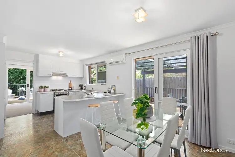 2/20 Narcissus Avenue, Boronia VIC 3155