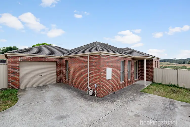 2/349 Albert Street, Sebastopol VIC 3356