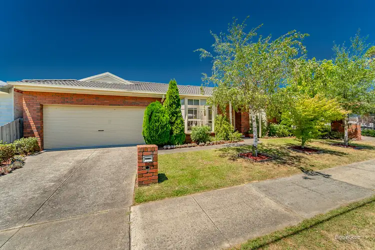 Main view of Homely unit listing, 1/27 Pine Road, Bayswater VIC 3153