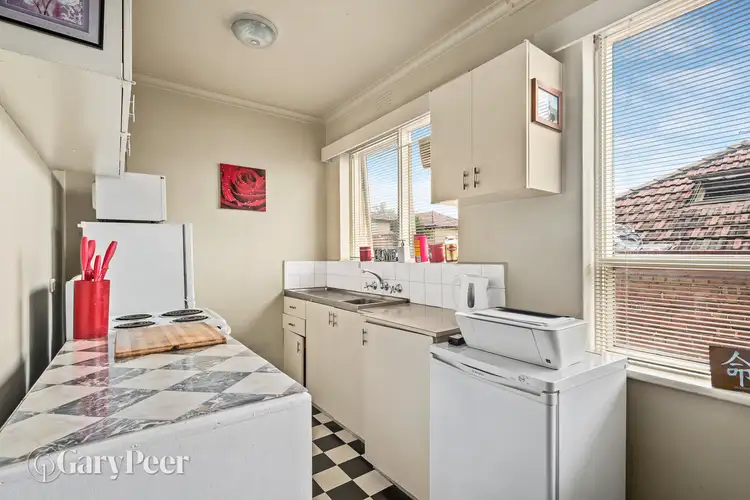 Fourth view of Homely block of units listing, 1-8/15 Marriott Street, St Kilda VIC 3182