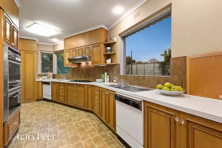 Fifth view of Homely house listing, 6 Balmoral Court, St Kilda East VIC 3183