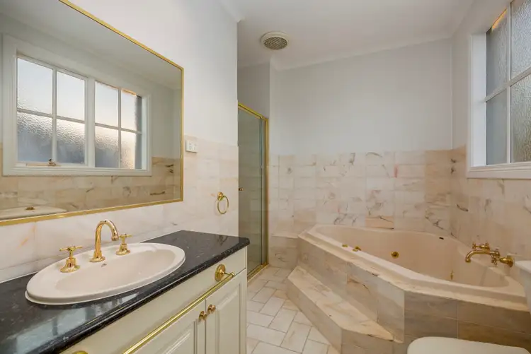 Fifth view of Homely townhouse listing, 2/206 Orrong Road, Caulfield North VIC 3161