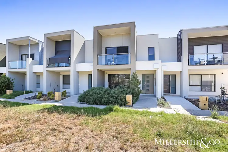22 Courthouse Walk, Doreen VIC 3754