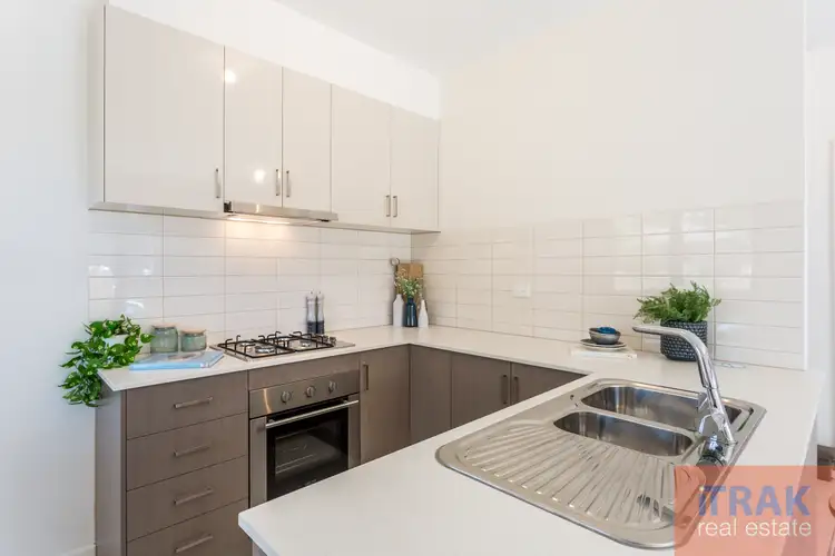 Fourth view of Homely townhouse listing, 2/245 Scoresby Road, Boronia VIC 3155