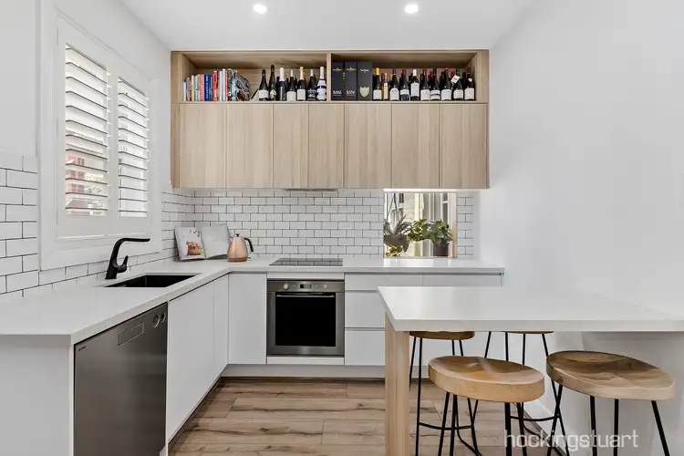 Fourth view of Homely apartment listing, 3/41 Broadway, Elwood VIC 3184