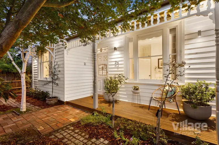 23 Queensville Street, Kingsville VIC 3012