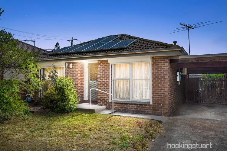 2/2 Railway Avenue, Werribee VIC 3030