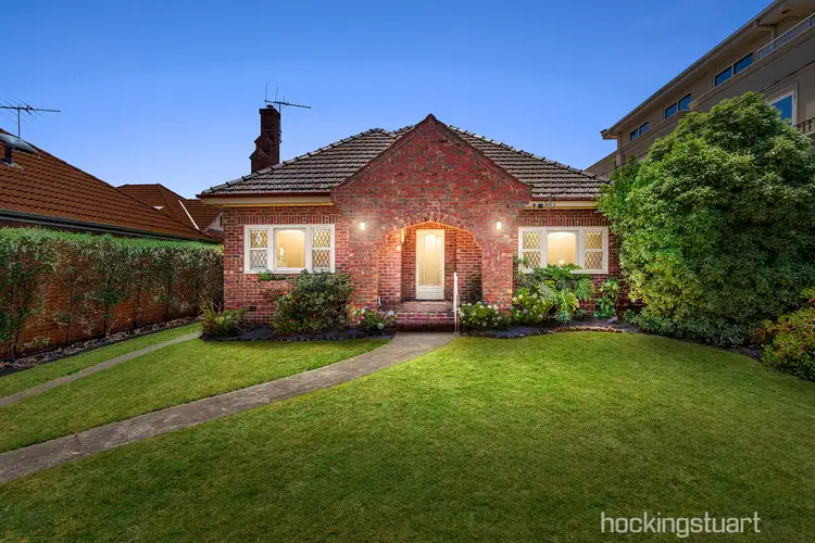24 Sea View Street, Caulfield South VIC 3162