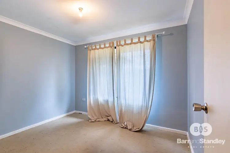 Sixth view of Homely house listing, 5 Hooper Place, Withers WA 6230