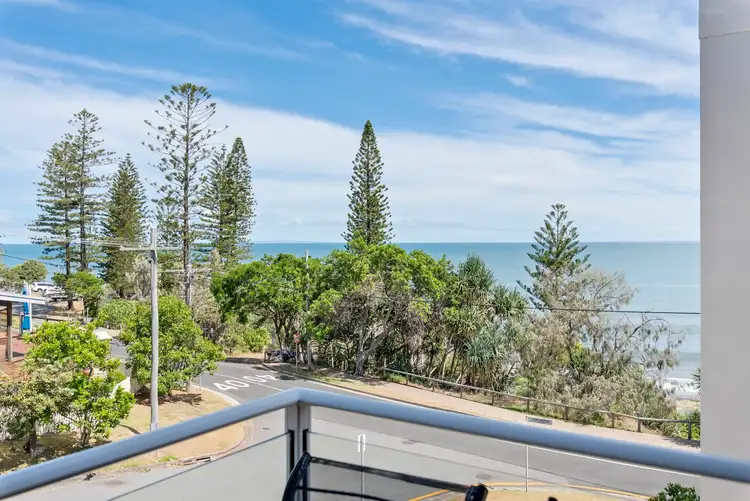 2/4 Margaret Street, Kings Beach QLD 4551