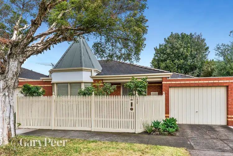 4/239 Neerim Road, Carnegie VIC 3163
