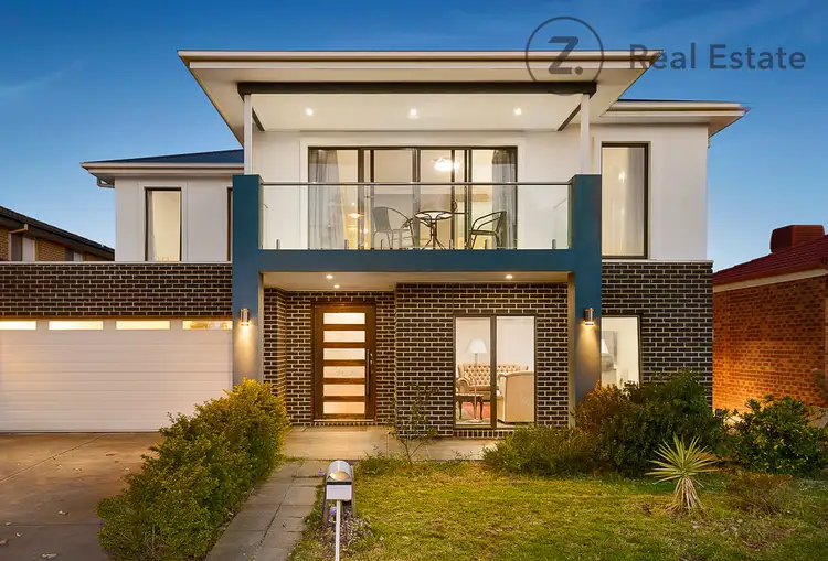 93 Mountainview Boulevard, Cranbourne North VIC 3977
