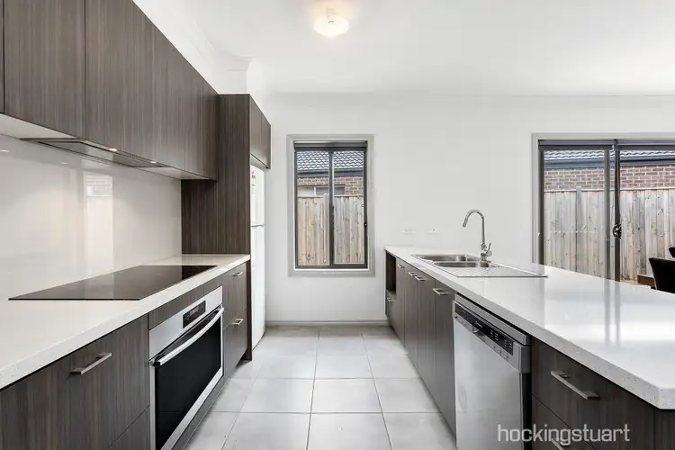 Fourth view of Homely house listing, 8 Oldbridge Boulevard, Weir Views VIC 3338