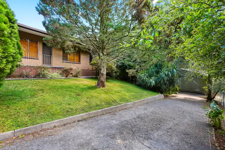 1 Marlino Avenue, Warburton VIC 3799