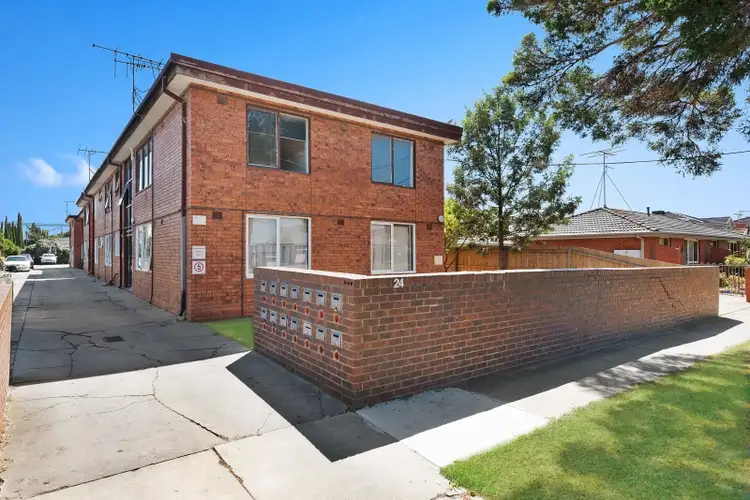 8/24 Rooney Street, Maidstone VIC 3012