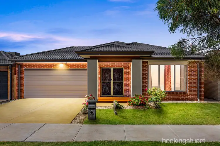 11 Mantello Drive, Werribee VIC 3030