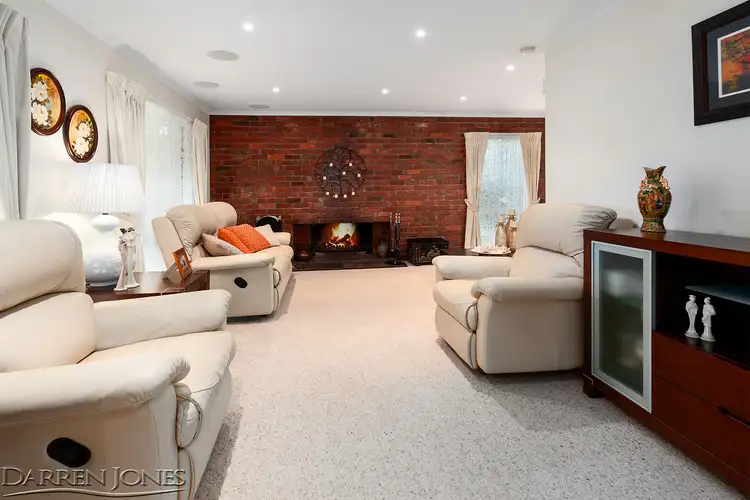 Second view of Homely house listing, 3 Kinka Place, Greensborough VIC 3088