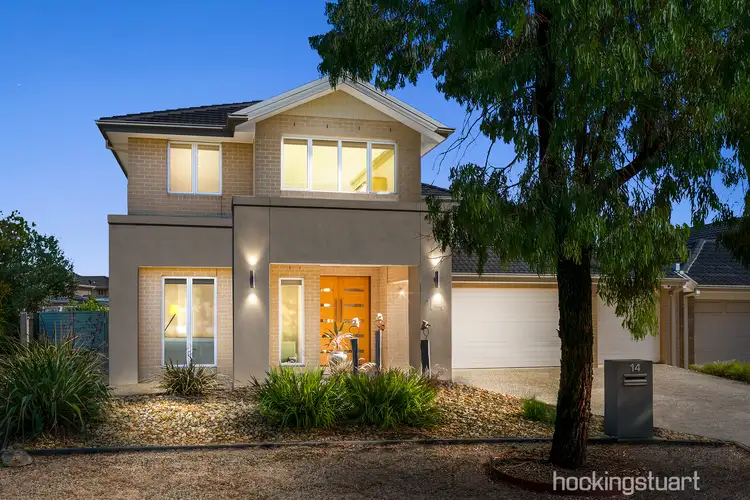 14 Lighthouse Point Close, Sanctuary Lakes VIC 3030