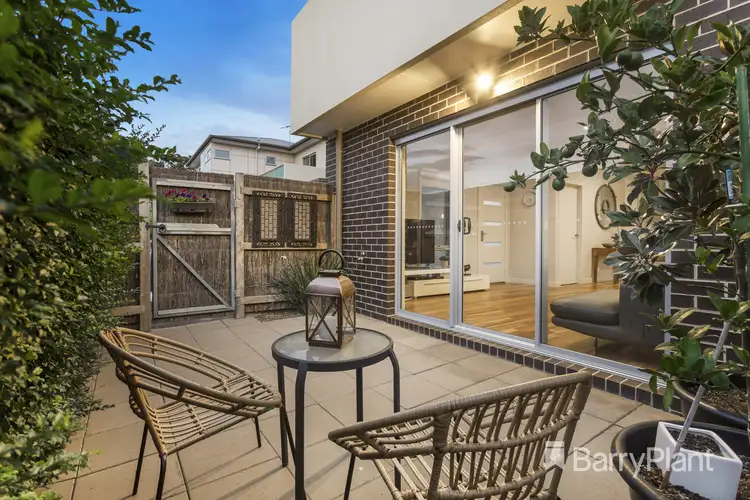 Fifth view of Homely townhouse listing, 2/116 Wilsons Road, Mornington VIC 3931