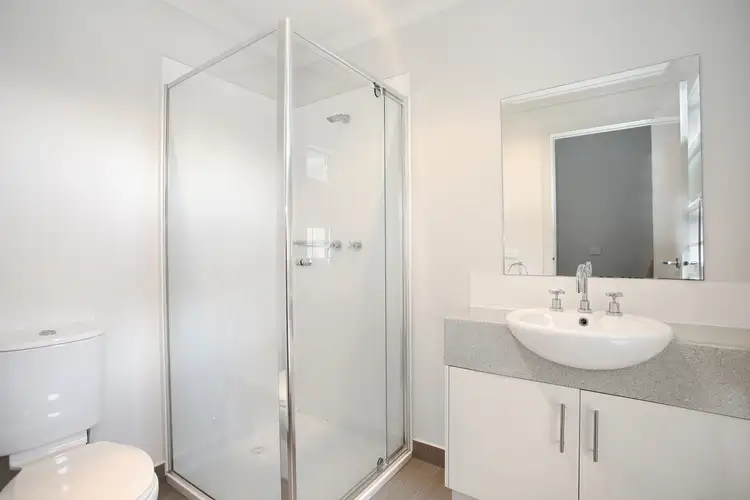 Fifth view of Homely unit listing, 1/30 Central Road, Hampton Park VIC 3976